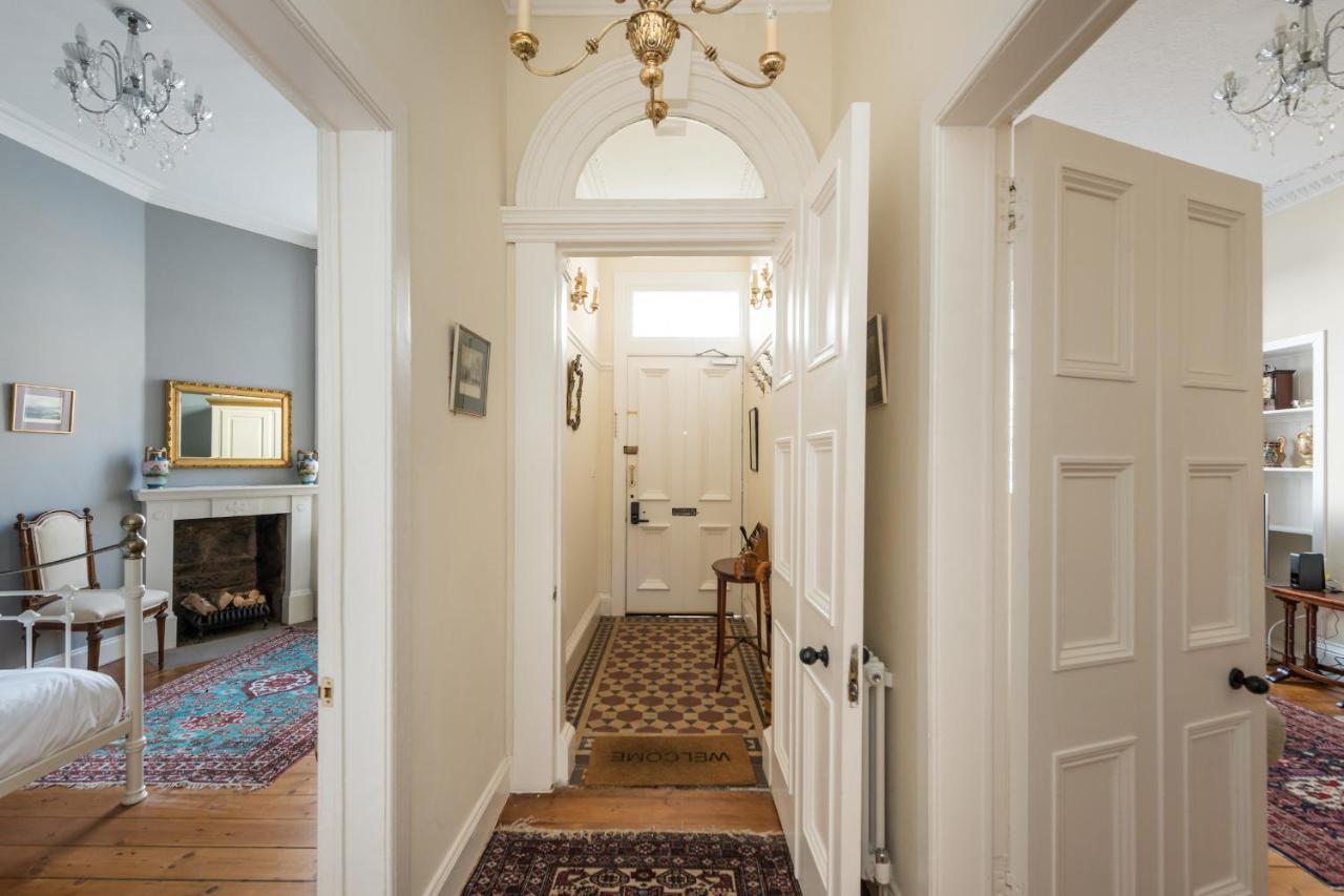 Victorian Elegance With Stunning Castle View Holiday home *