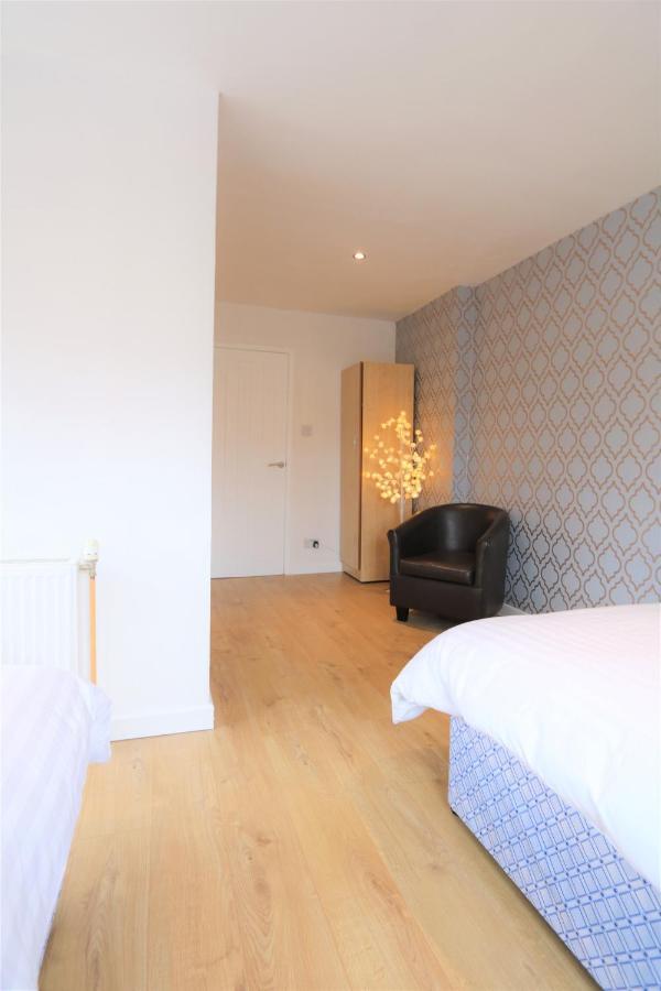 Apartment Centre Rooms-lauriston