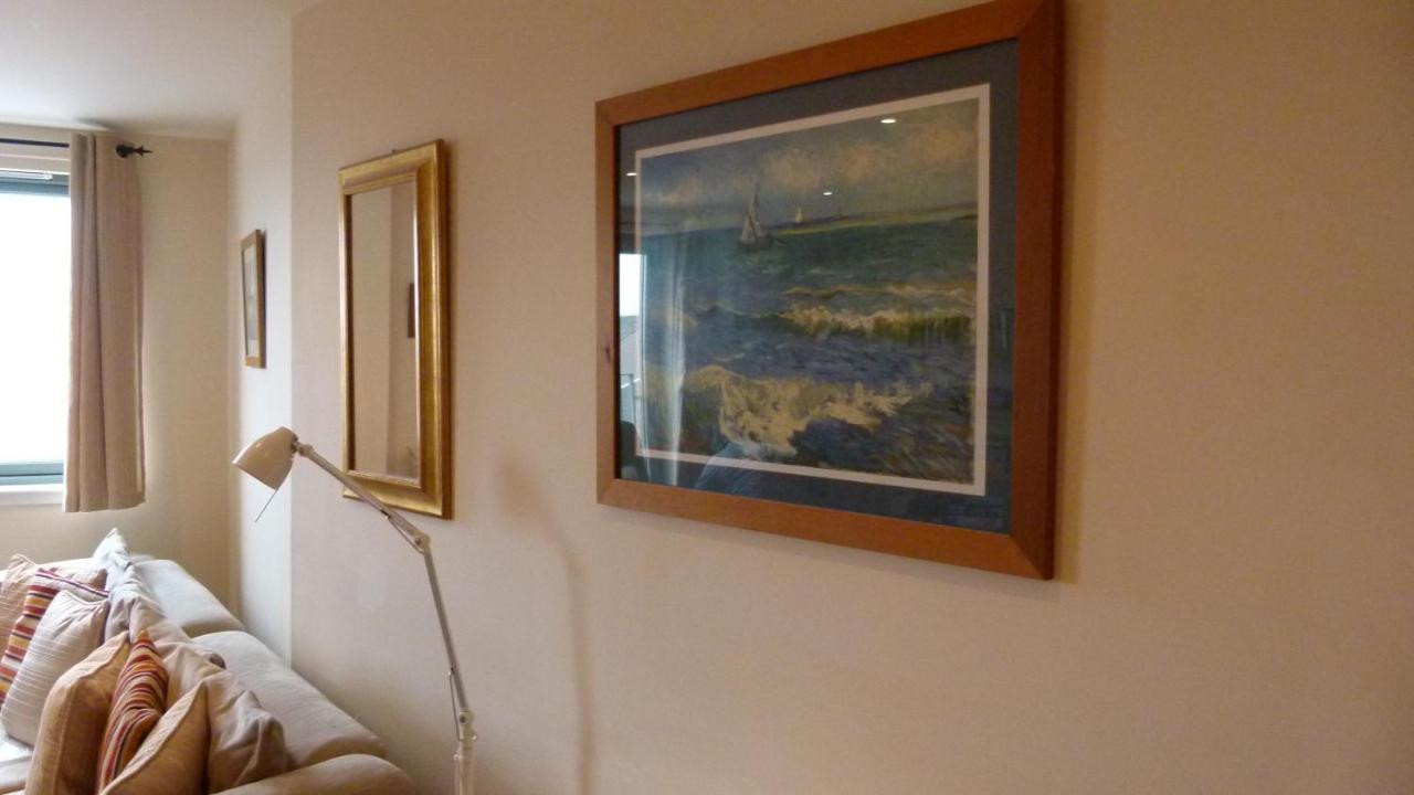 Abbey- Citycenter Apartment Edinburgh