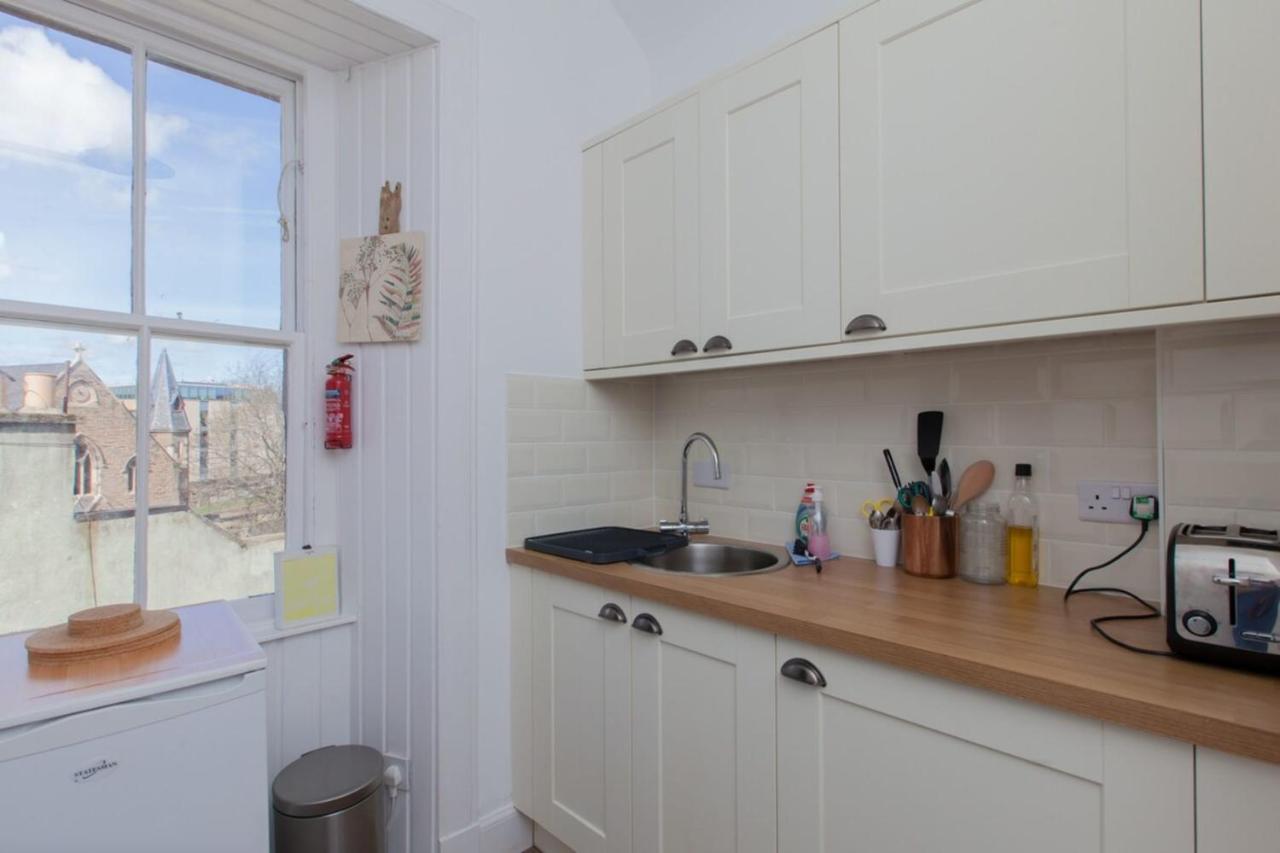 Charming City Centre Flat In Apartment *