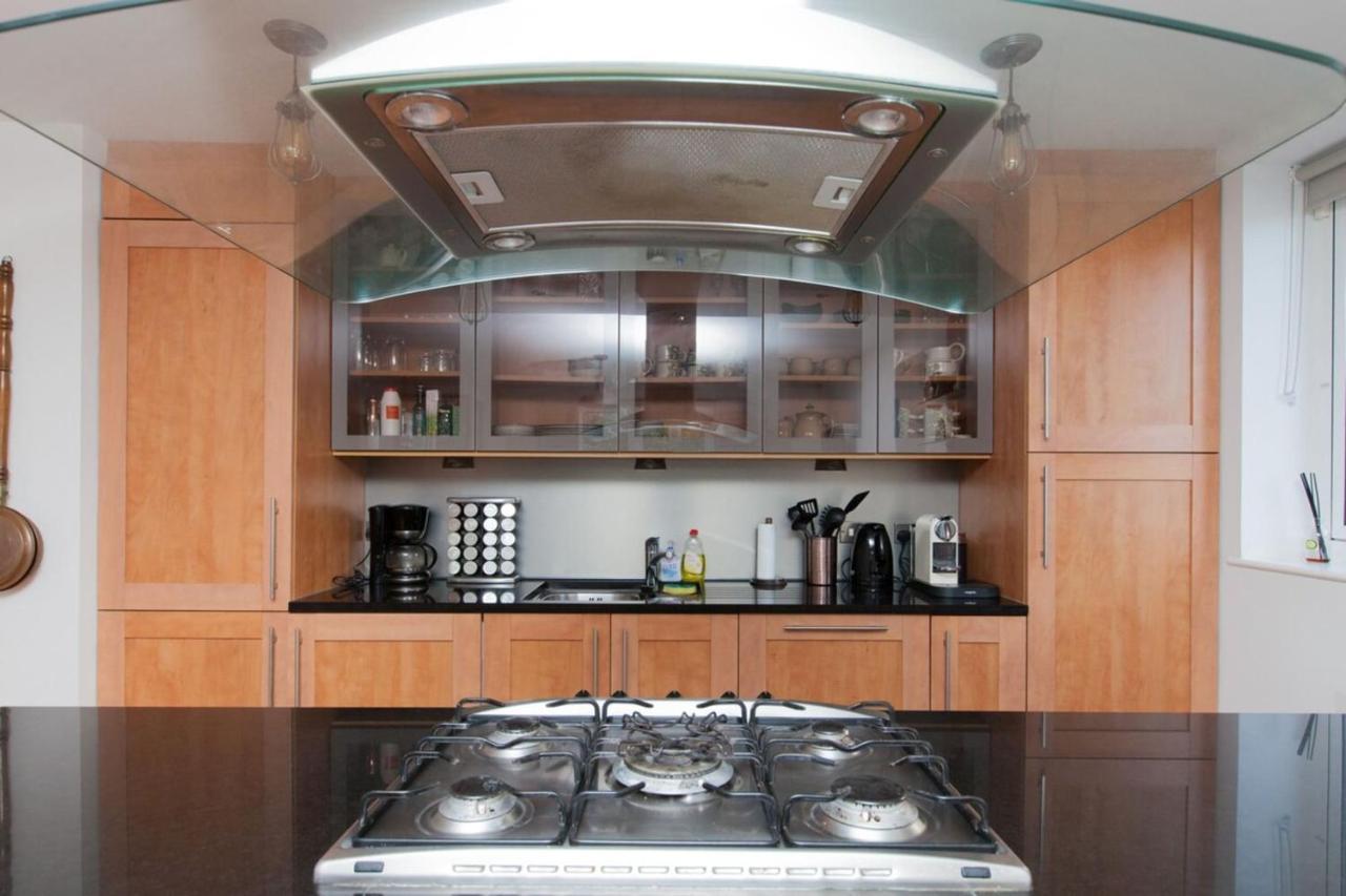 Holyrood - Luxury With Parking Apartment *