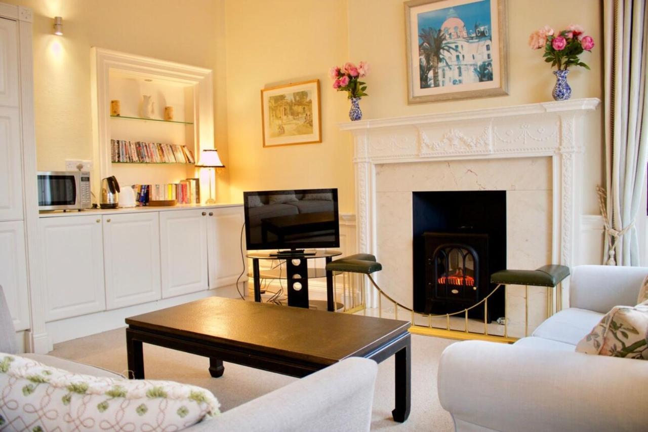 Period On Castle Street Apartment