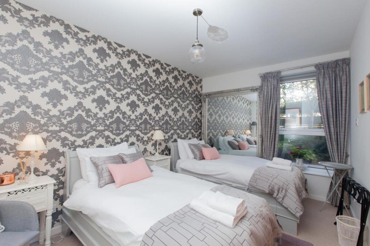Apartment Holyrood - Luxury With Parking *