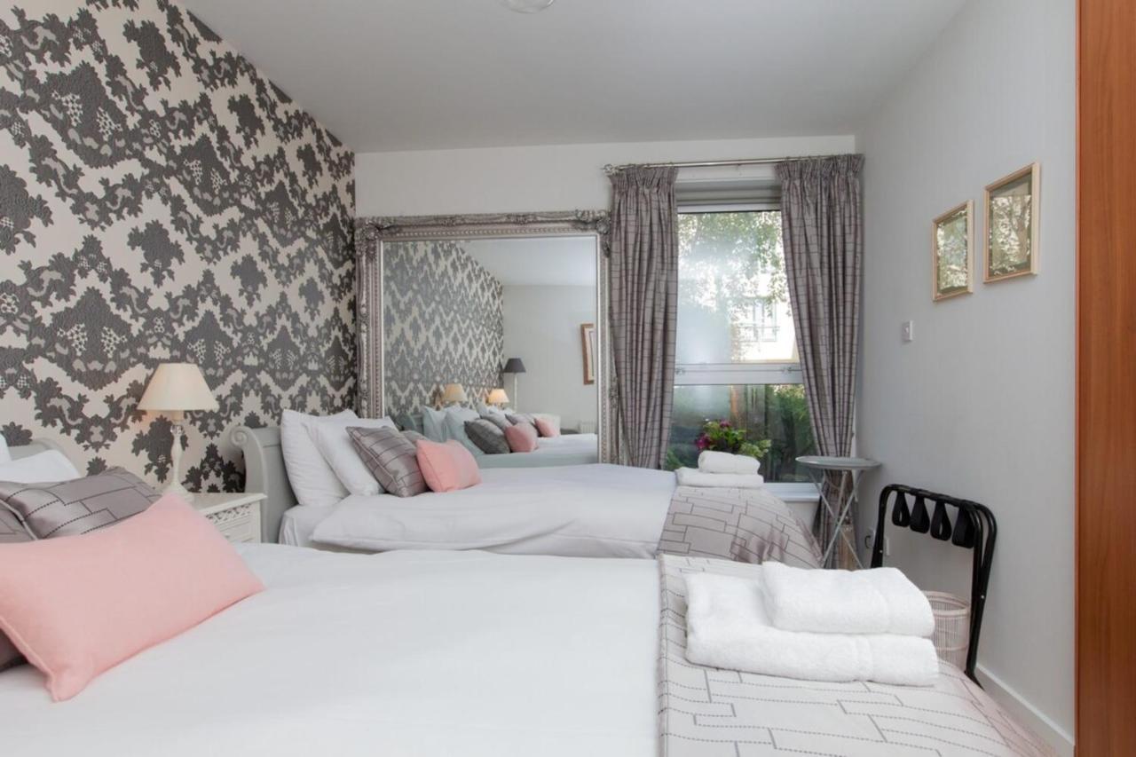 Apartment Holyrood - Luxury With Parking