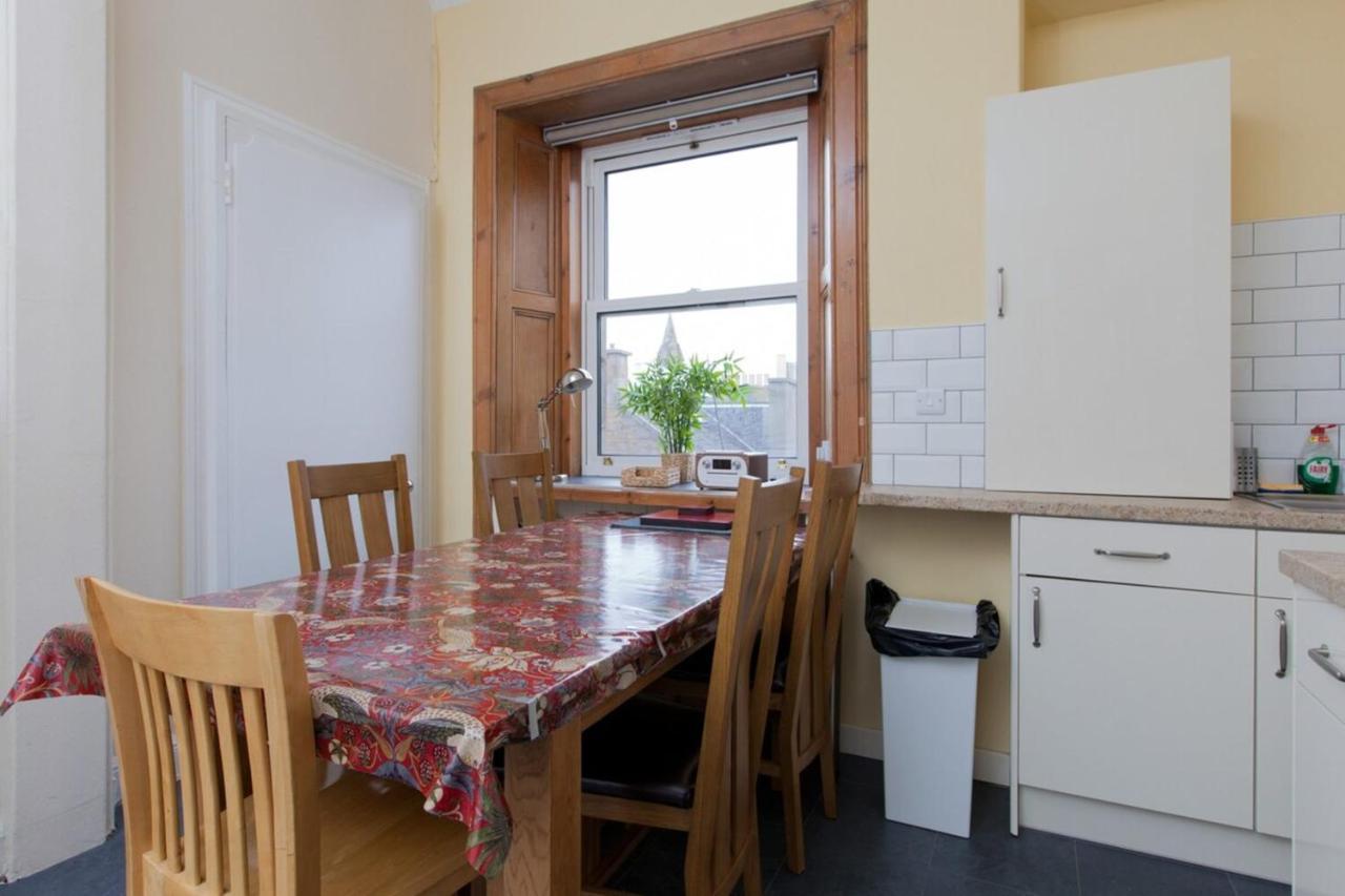 Apartment Elegant Traditional Centre Flat