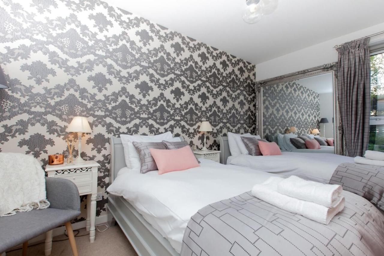 Apartment Holyrood - Luxury With Parking