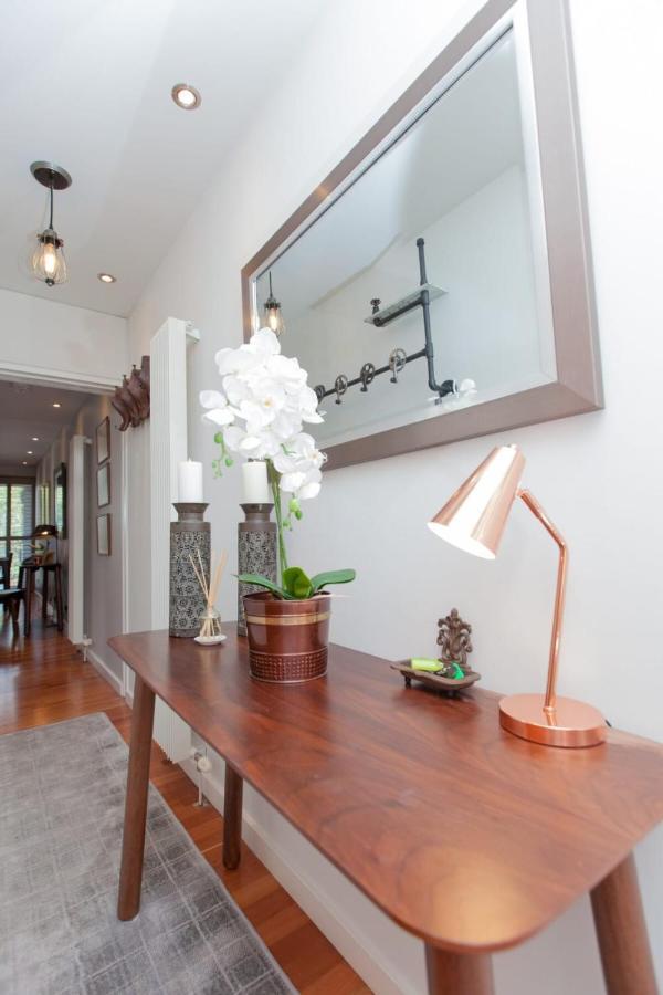 Holyrood - Luxury With Parking Apartment *