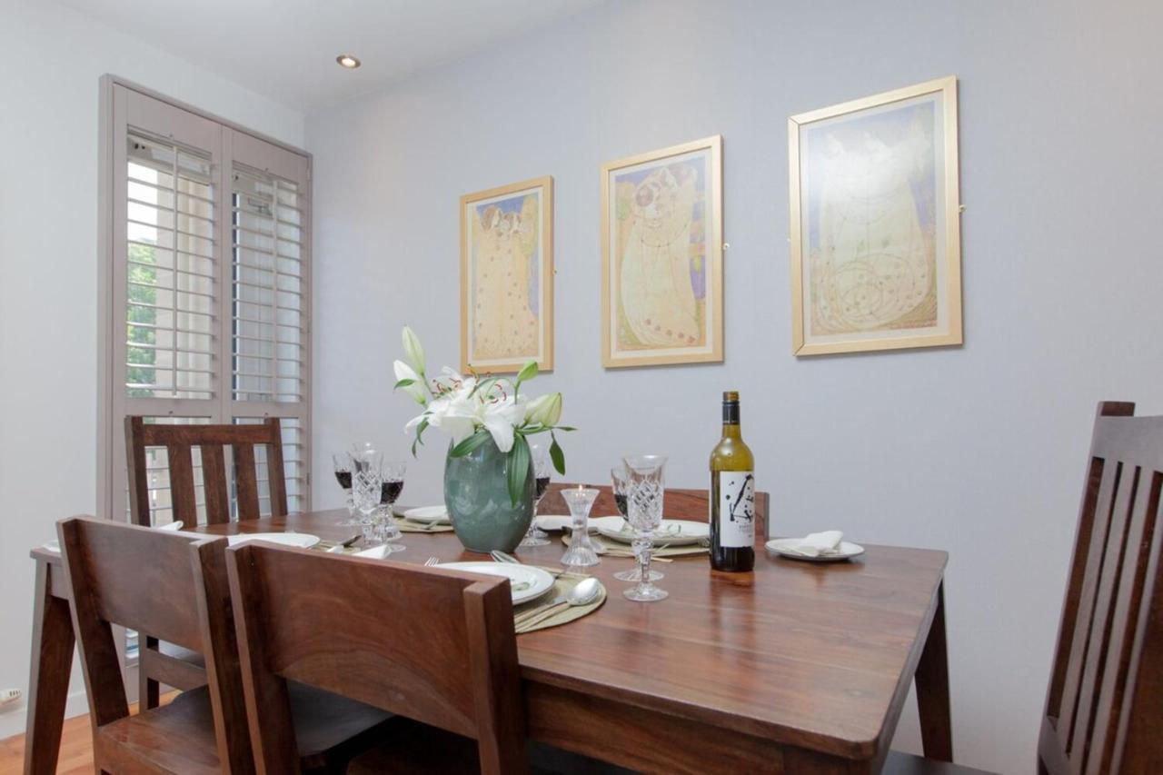 Holyrood - Luxury With Parking Apartment Edinburgh