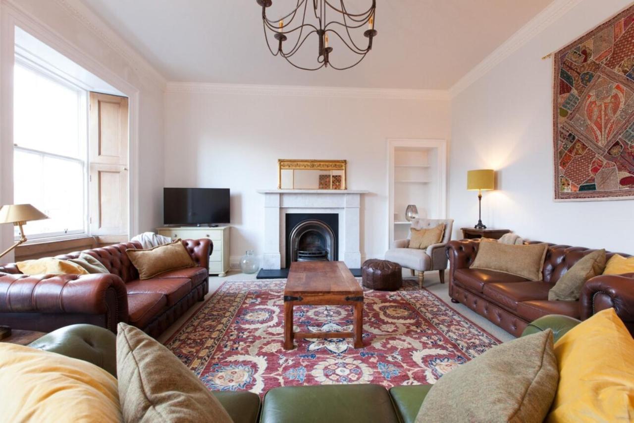 Traditional Luxury Sleeps 10 * EDI