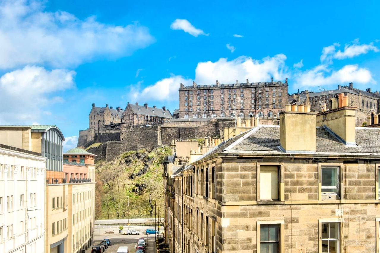 Guestready - Castle View On Quiet Street Edinburgh