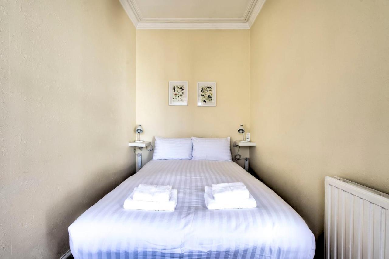Guestready - Castle View On Quiet Street