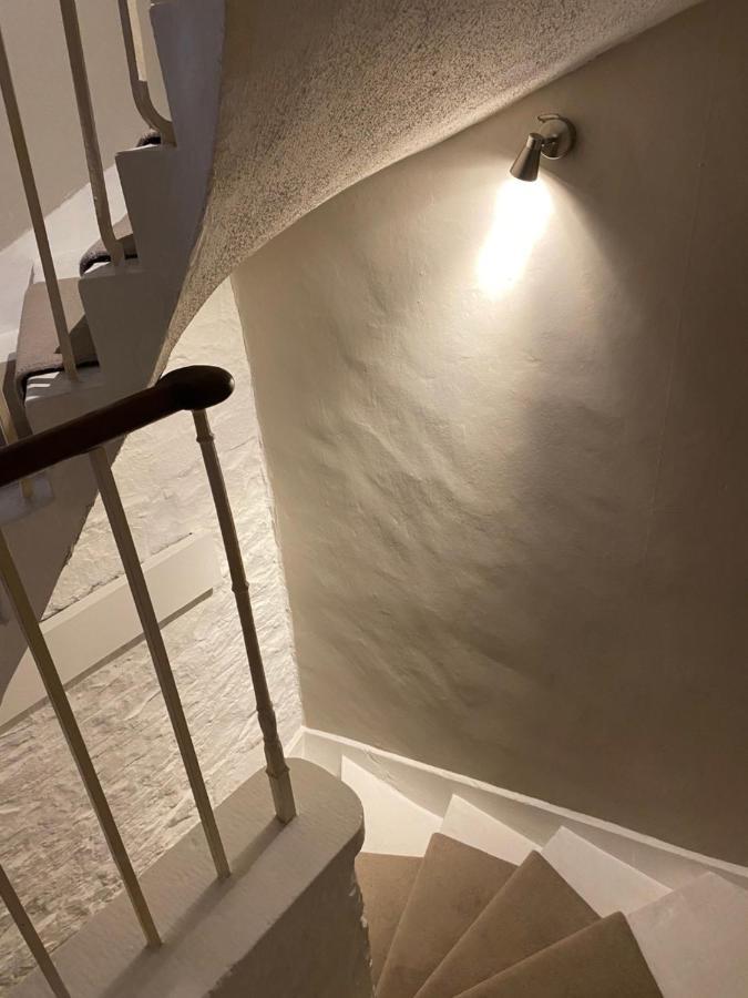 Private In City Centre Townhouse * Edinburgh