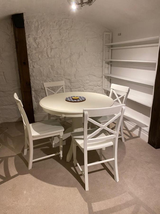 Private In City Centre Townhouse * Edinburgh