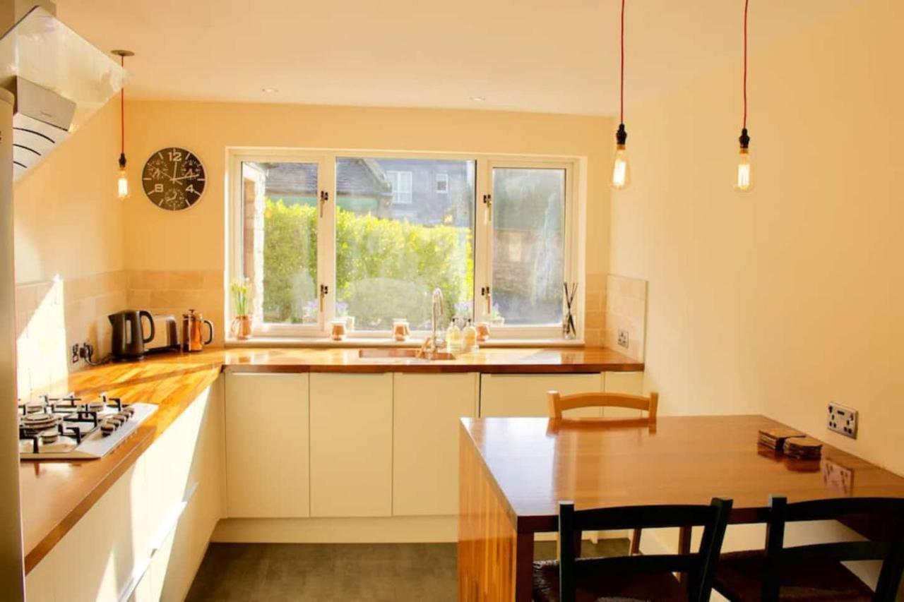 Apartment Altido Superb Terraced House With Patio In Leith *