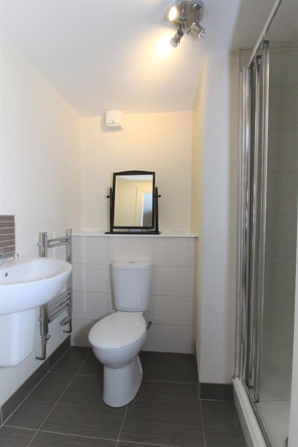 Apartment Modern With Free Parking And Private Garden EDI