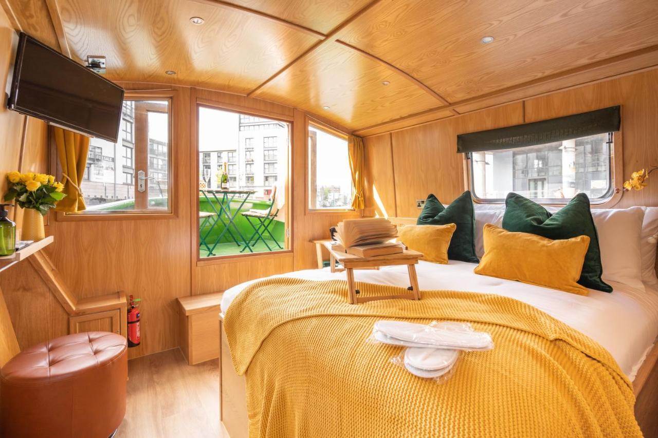 Botel - Houseboats 4*