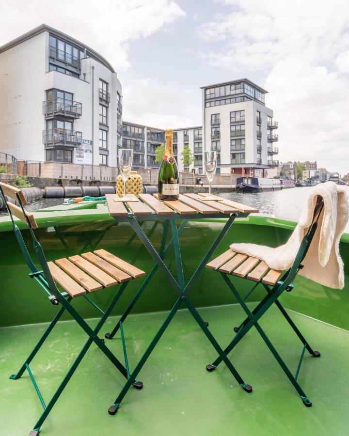 - Houseboats 4* Edinburgh