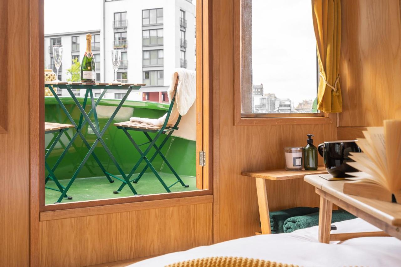Botel - Houseboats 4*