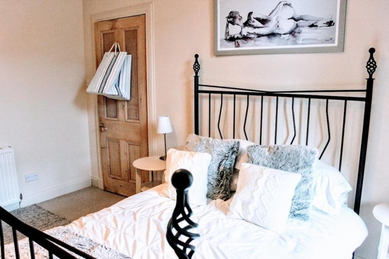 Apartment Cosy And Modern In *