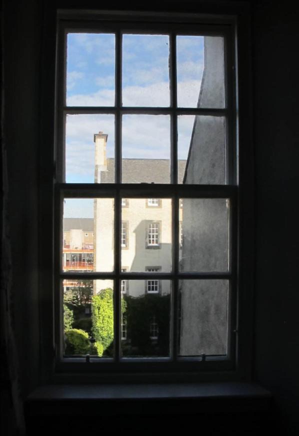 2 Chessels Court, Flat 3 Apartment *