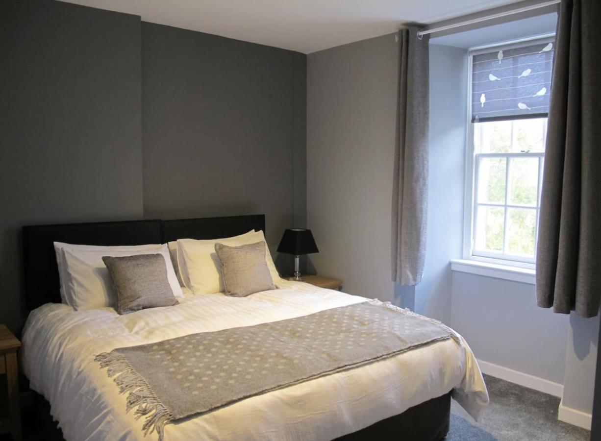2 Chessels Court, Flat 3 * Edinburgh