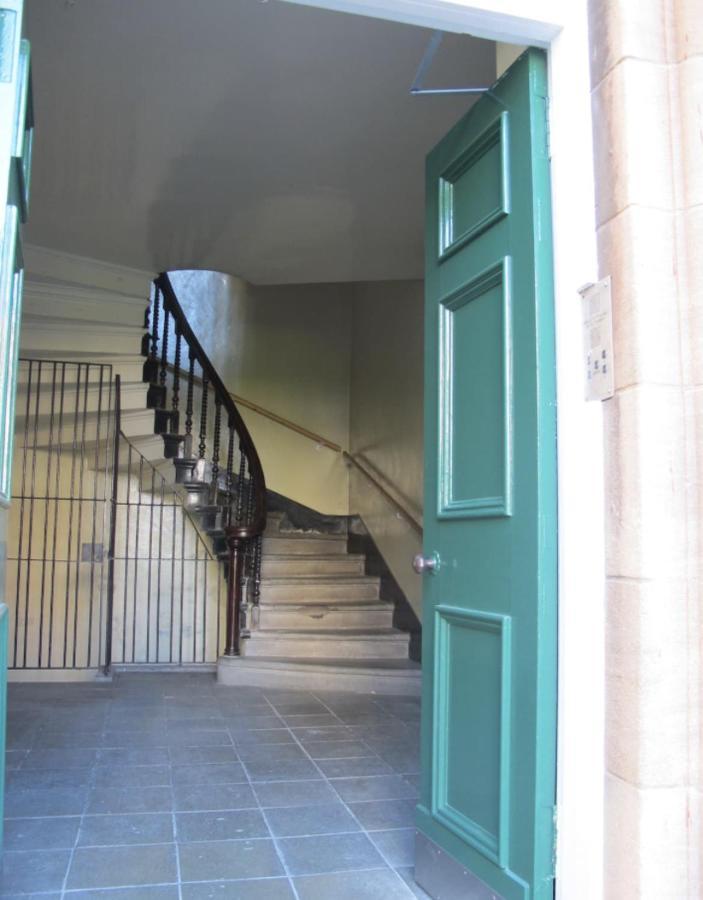 Apartment 2 Chessels Court, Flat 3 Edinburgh