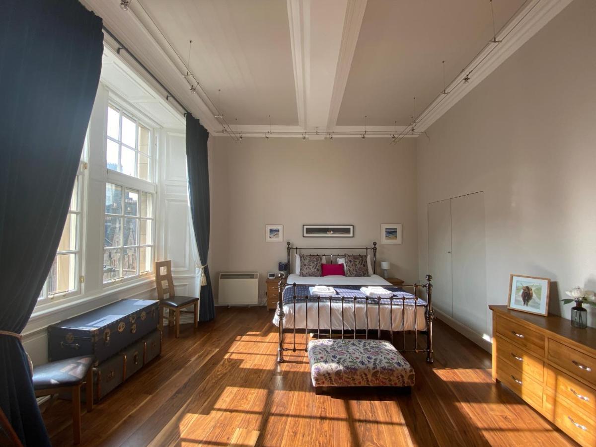 Apartment Royal Mile Mansions By Edinburgh