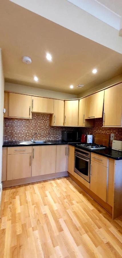 Cosy And Modern In * Edinburgh