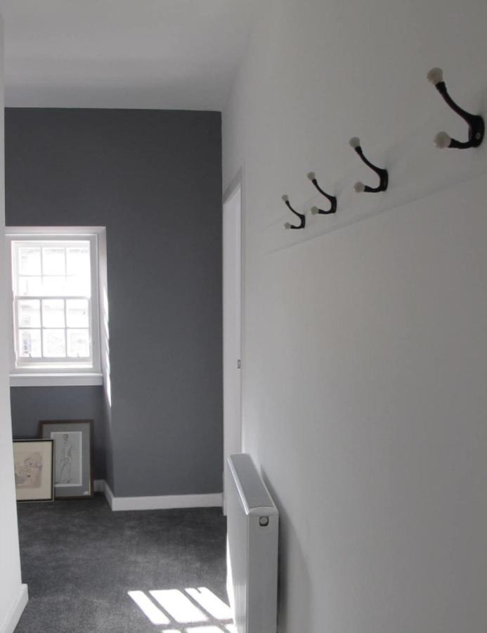 2 Chessels Court, Flat 3 Apartment