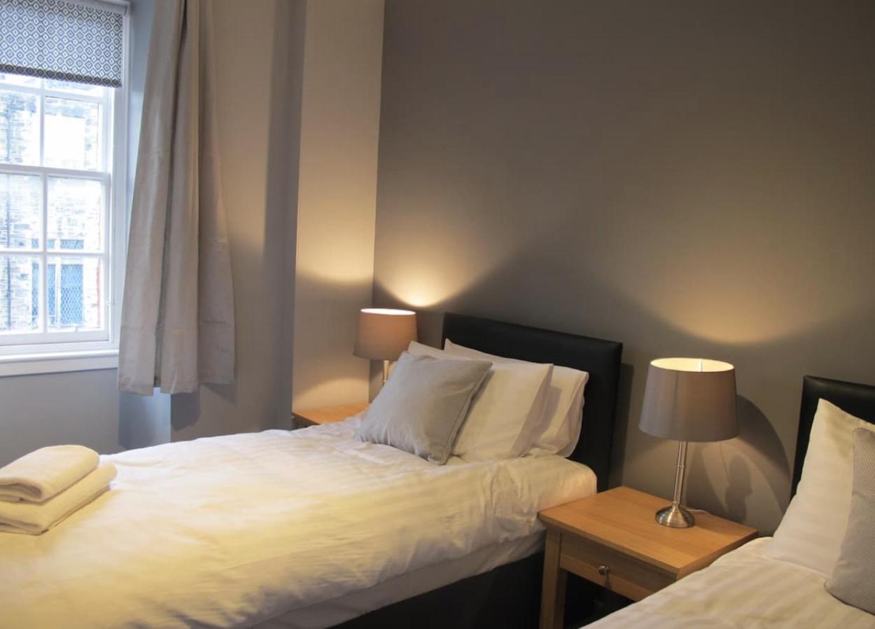 Apartment 2 Chessels Court, Flat 3 *