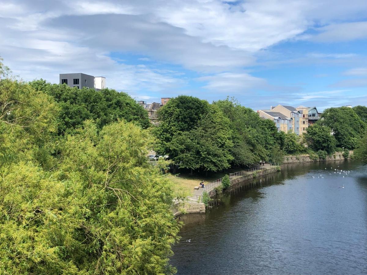 Remarkable 2 Bed In Apartment Edinburgh