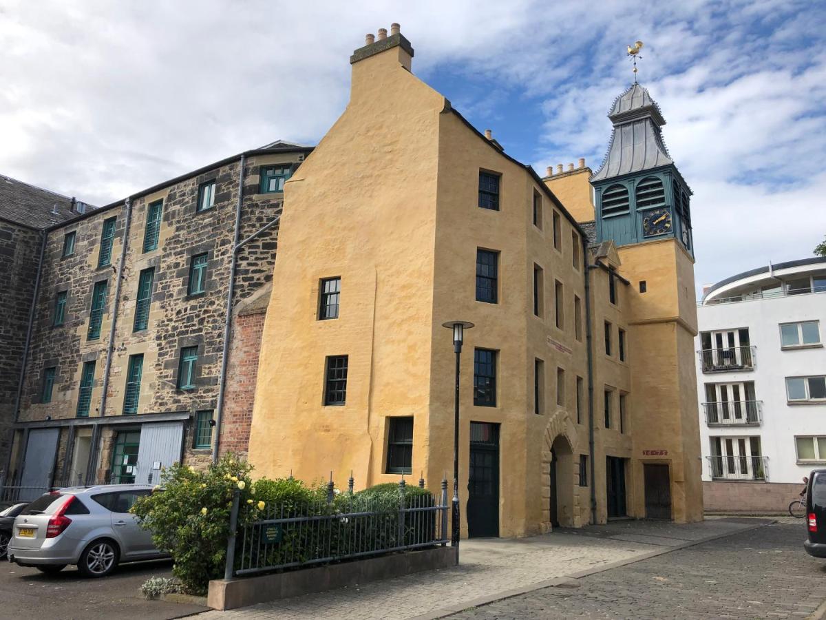 Apartment Remarkable 2 Bed In *
