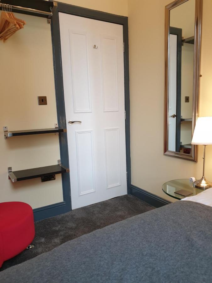 Apartment Spittal St - *