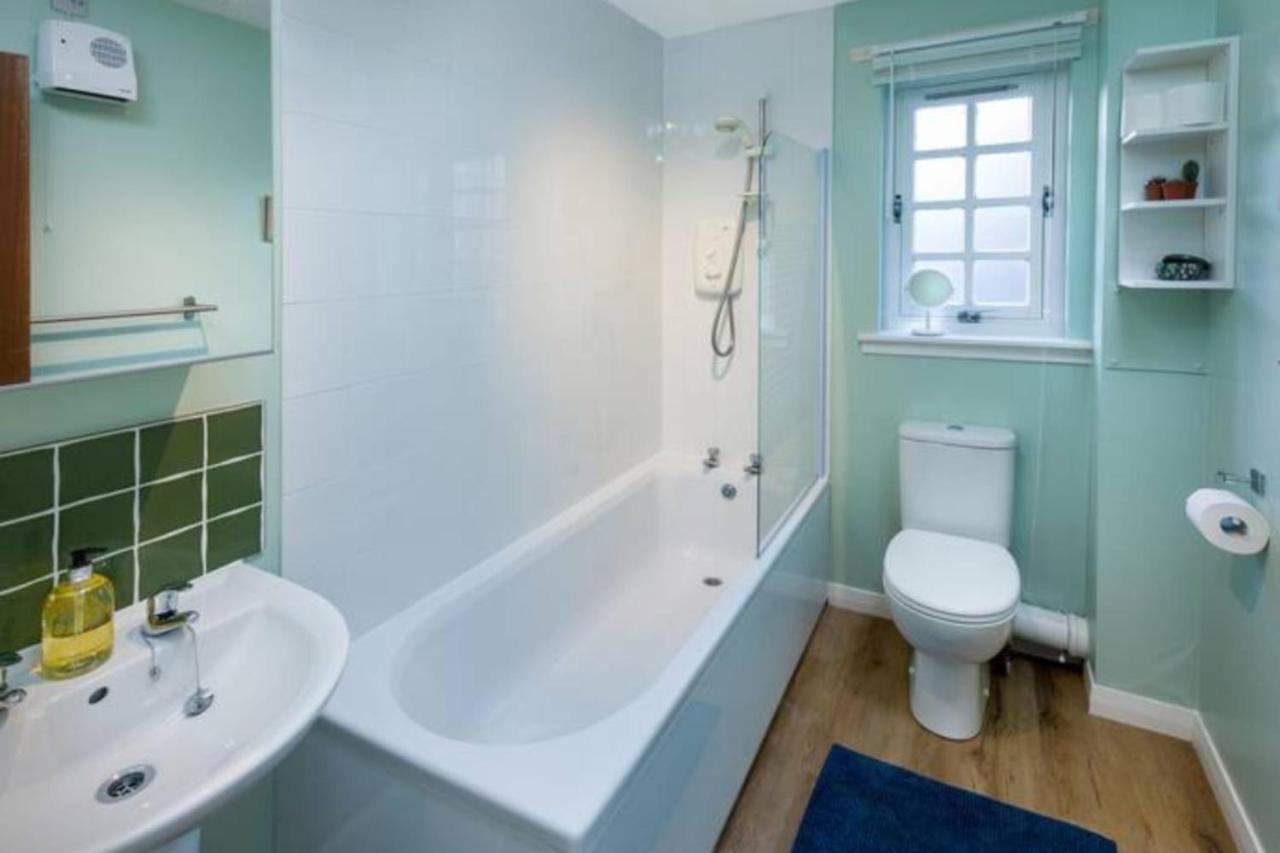 Flat Near Holyrood Park Apartment Edinburgh