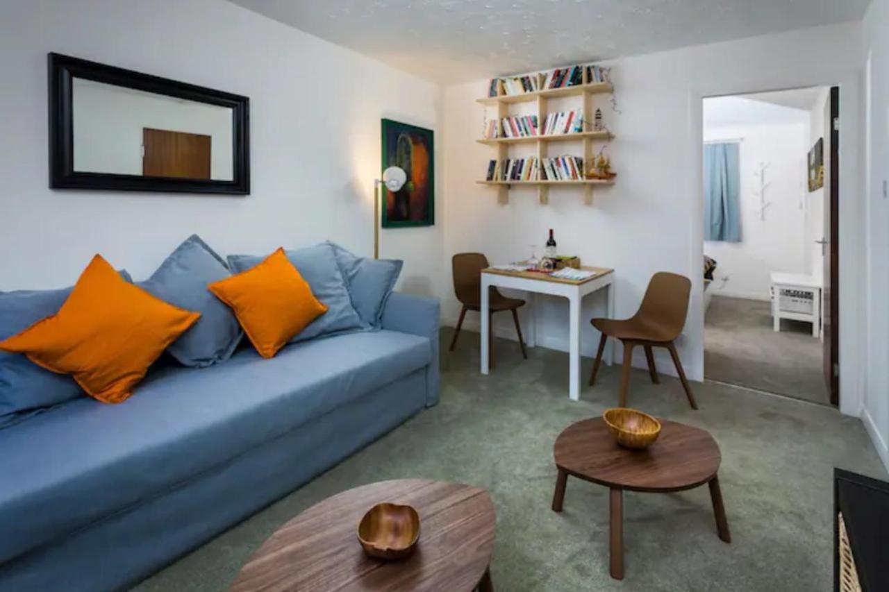 Flat Near Holyrood Park Edinburgh