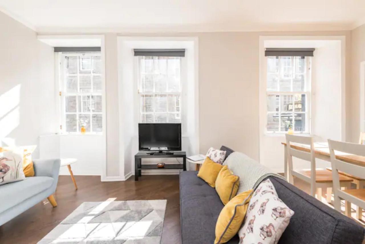 Bright New Town 2br-1ba, 1 Min To George St - Free Parking By Bonjour Residences Apartment Edinburgh