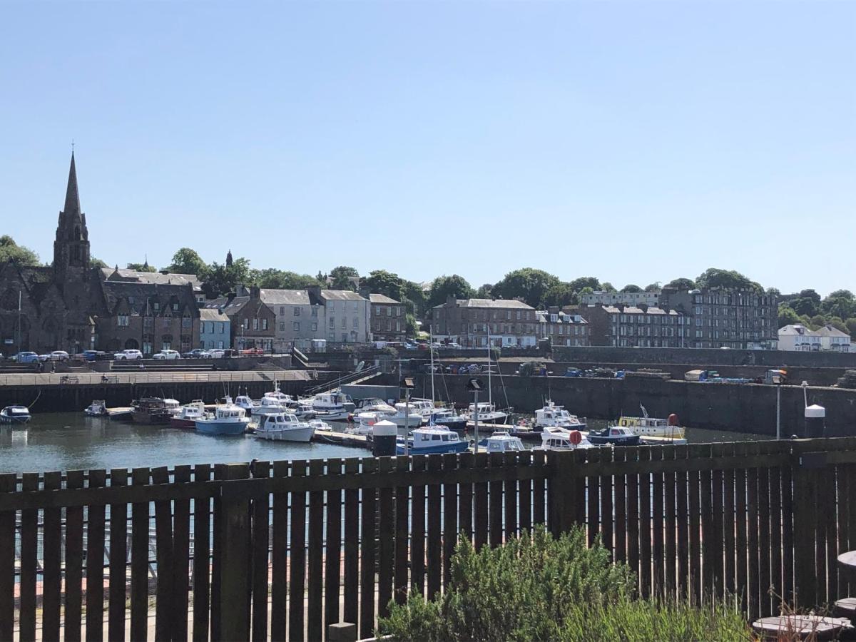 Apartment Remarkable 2 Bed In Edinburgh