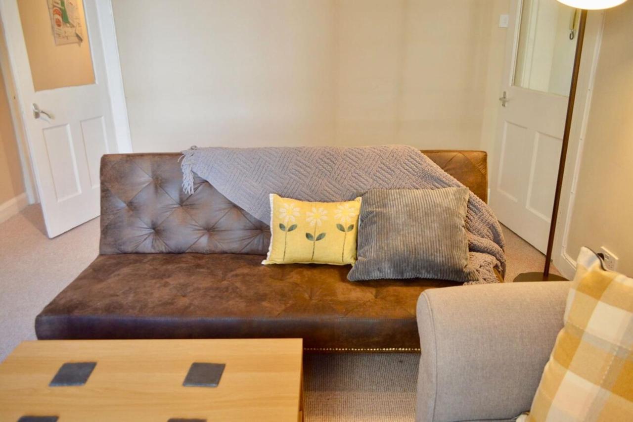 Apartment Two Bedroom Flat By Royal Mile!