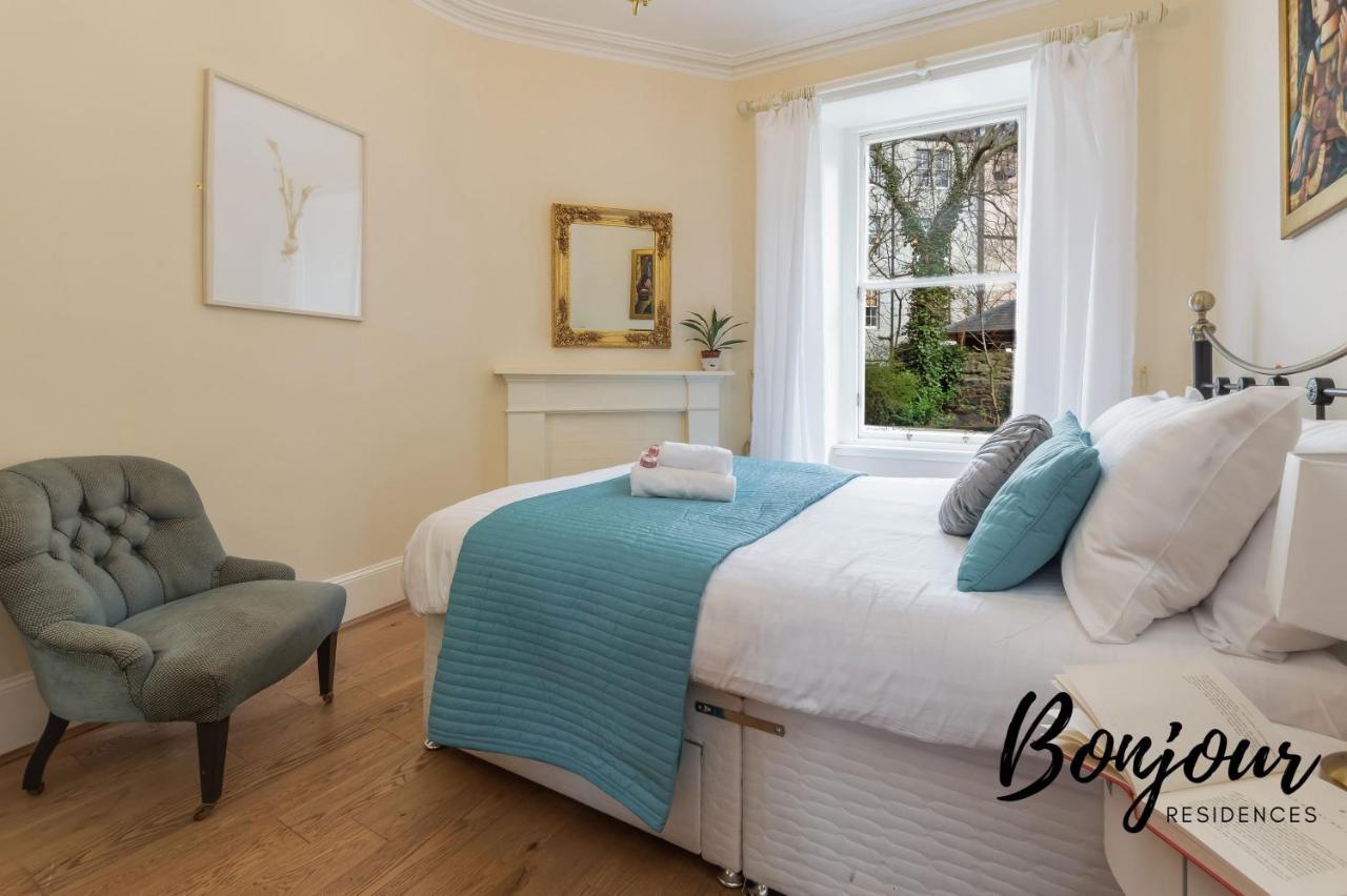 Georgian West End Main Door 2br-1ba, Near Eicc By Bonjour Residences * EDI