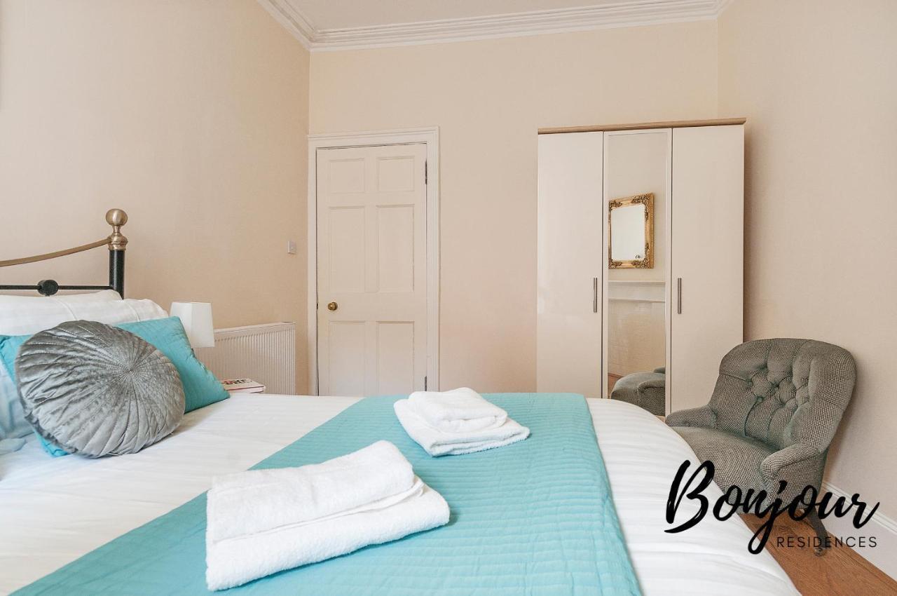 Apartment Georgian West End Main Door 2br-1ba, Near Eicc By Bonjour Residences EDI