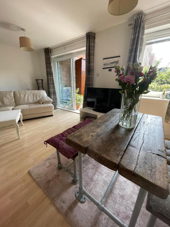 Pass The Keys Lovely 2bedroom Flat With Balcony EDI