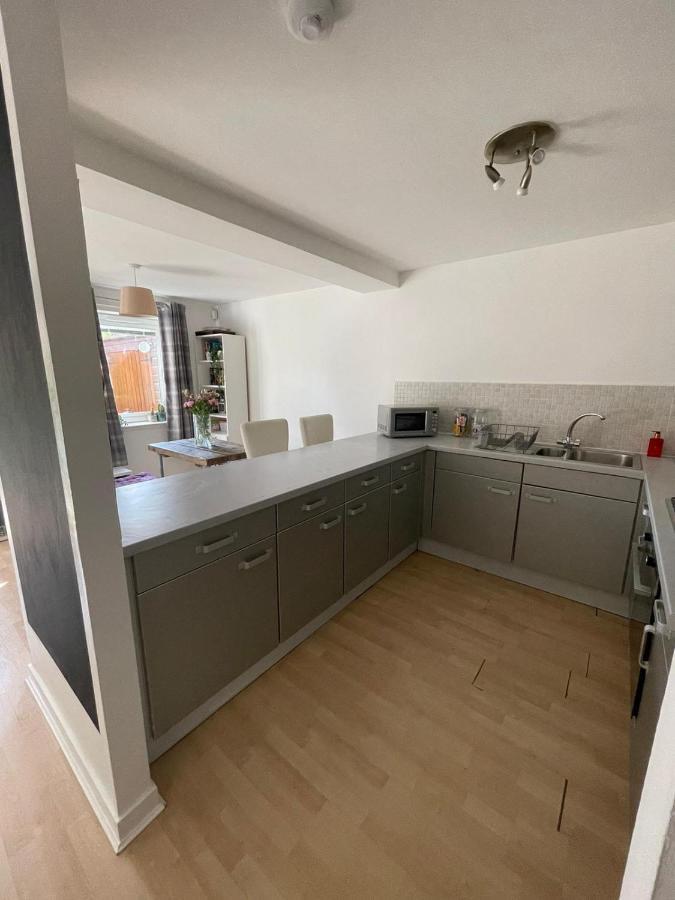 Pass The Keys Lovely 2bedroom Flat With Balcony Apartment EDI