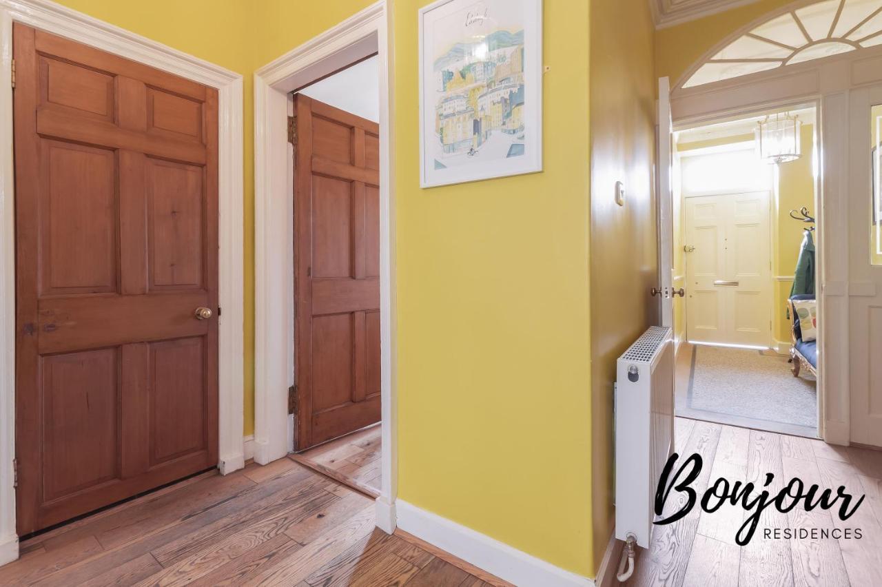 Georgian West End Main Door 2br-1ba, Near Eicc By Bonjour Residences EDI