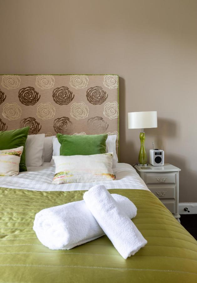 The Edinburgh Address - Castle View Apartment