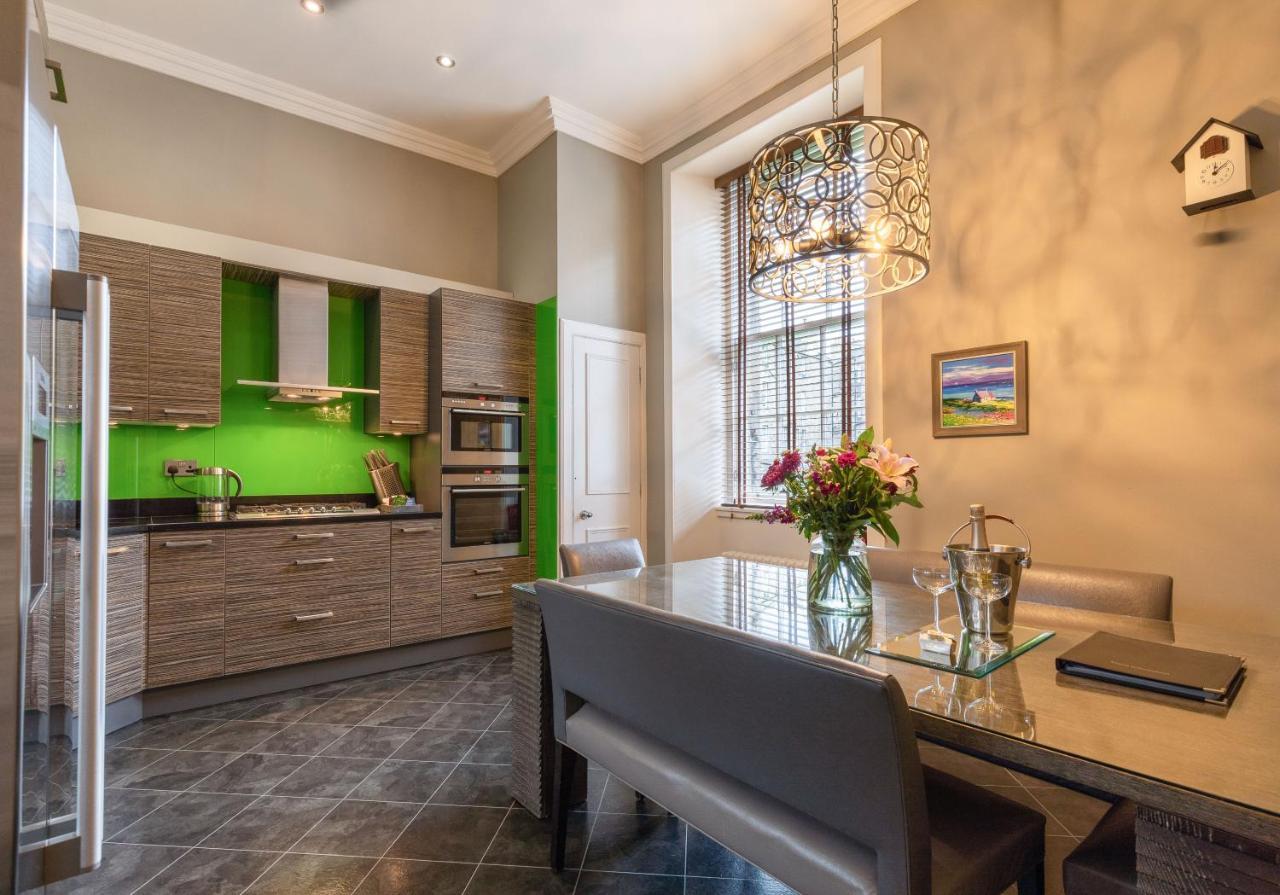 The Edinburgh Address - Castle View Apartment Apartment