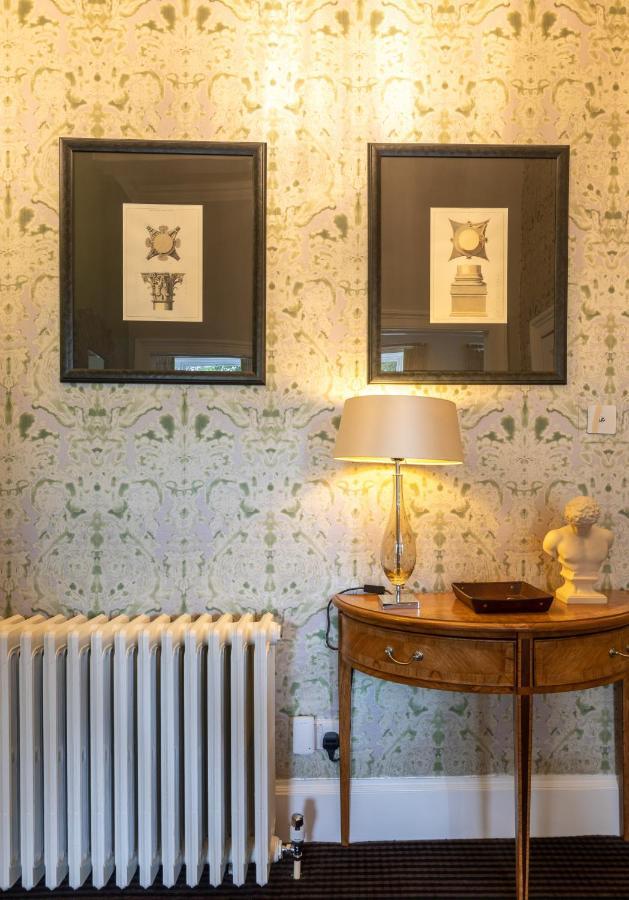 The Edinburgh Address - Castle View Apartment EDI