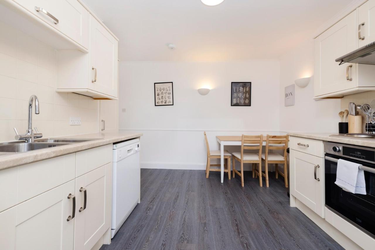Apartment Joivy Beautiful Mews Near Princes Street *