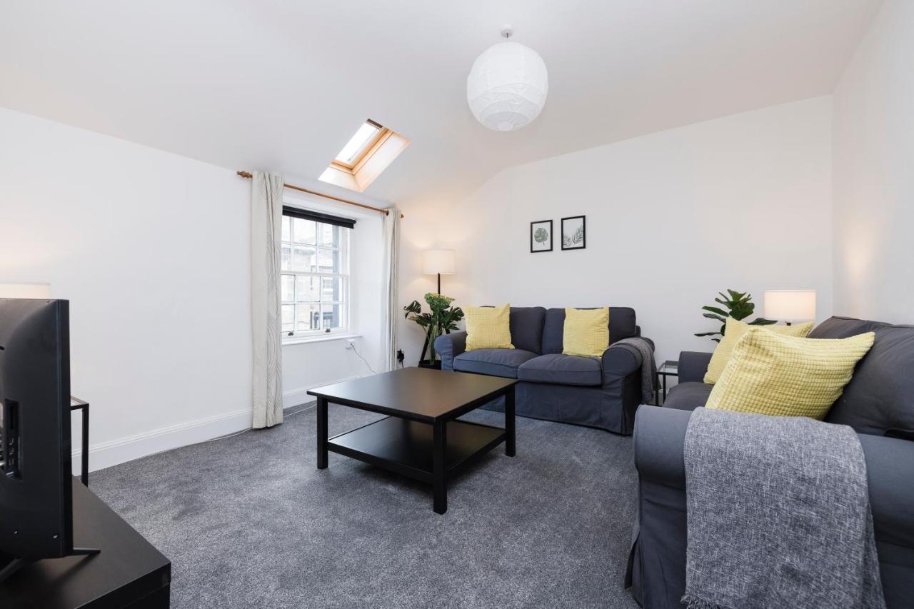 Apartment Joivy Beautiful Mews Near Princes Street *