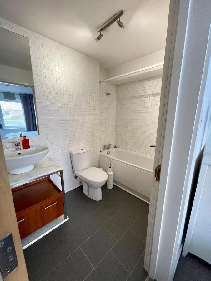 Pass The Keys Lovely 2bedroom Flat With Balcony Apartment EDI