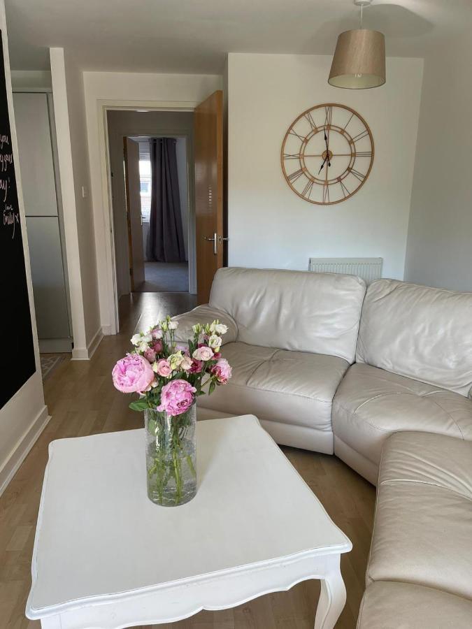 Apartment Pass The Keys Lovely 2bedroom Flat With Balcony EDI
